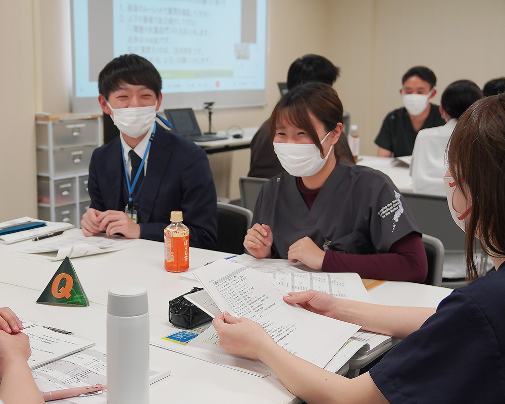 新人研修『ワールド・カフェ』2