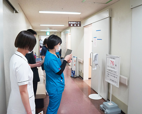 外来予約センター予約人数