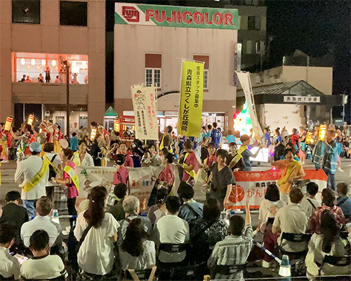 青森県立中央病院　ねぶた参加4